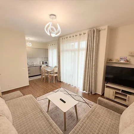 Modern With Comforts Appartement