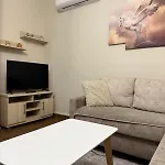 Apartment Modern With Comforts